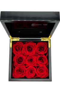 Thumbnail for Verona Roses | 9 Preserved Roses Luxury Box with Personalized Video Screen