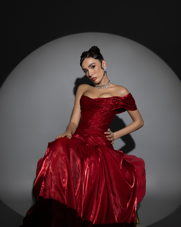 Scarlett Noir